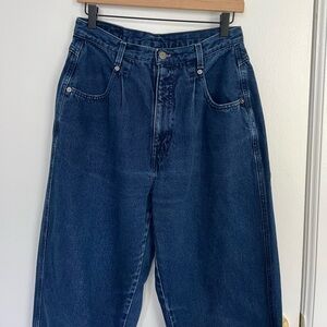 Brittania Vintage ‘90s High Waisted Balloon Jeans